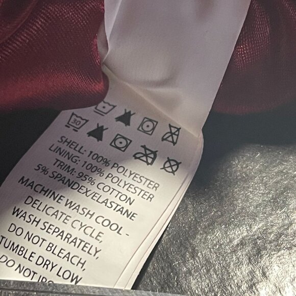 IMNYC Isaac Mizrahi Quilted Dog Coat Size Large Red Polyester Lining - Picture 5 of 9